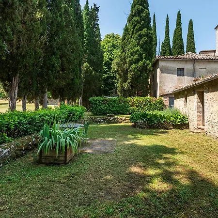 مزرعة للإقامة Az Agr Castello Di Grotti *