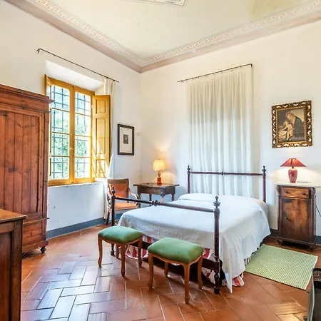 Az Agr Castello Di Grotti مزرعة للإقامة