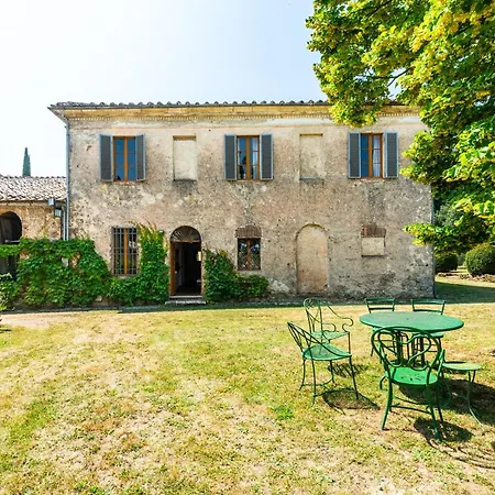 Feriegård Az Agr Castello Di Grotti Corsano (Tuscany)
