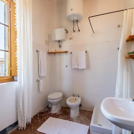 Az Agr Castello Di Grotti Feriegård *