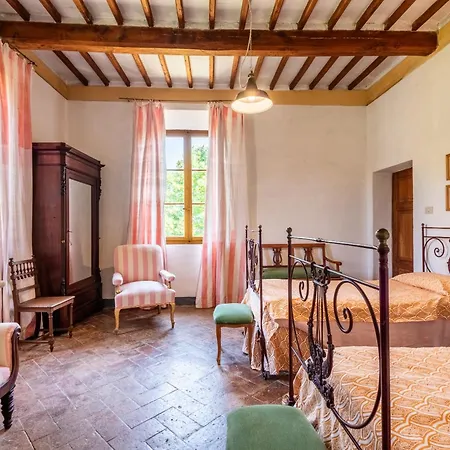 Az Agr Castello Di Grotti *